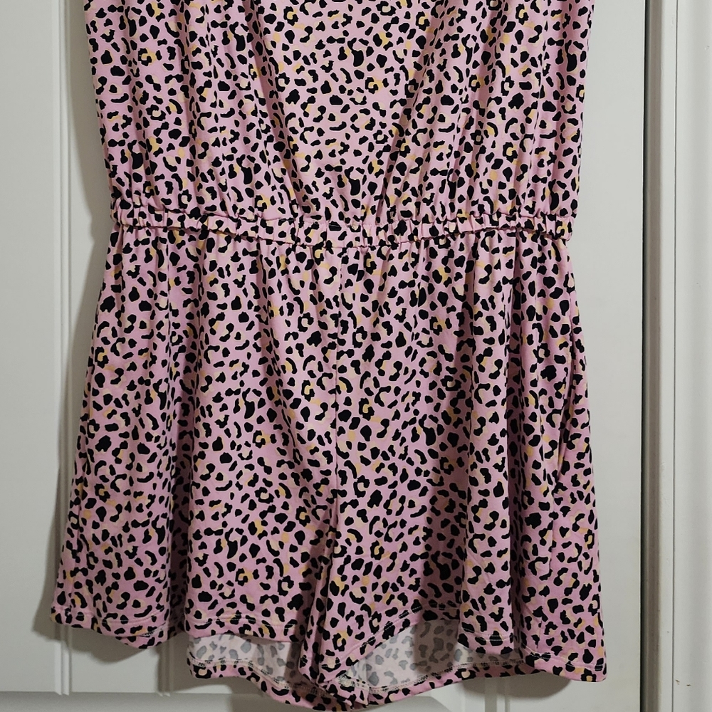 Romper - Picture 2 of 5